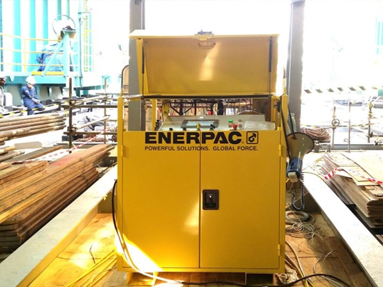 Enerpac 同步頂升系統(tǒng)圓滿完成自升式鉆井平臺(tái)懸臂和鉆臺(tái)的頂升及稱重